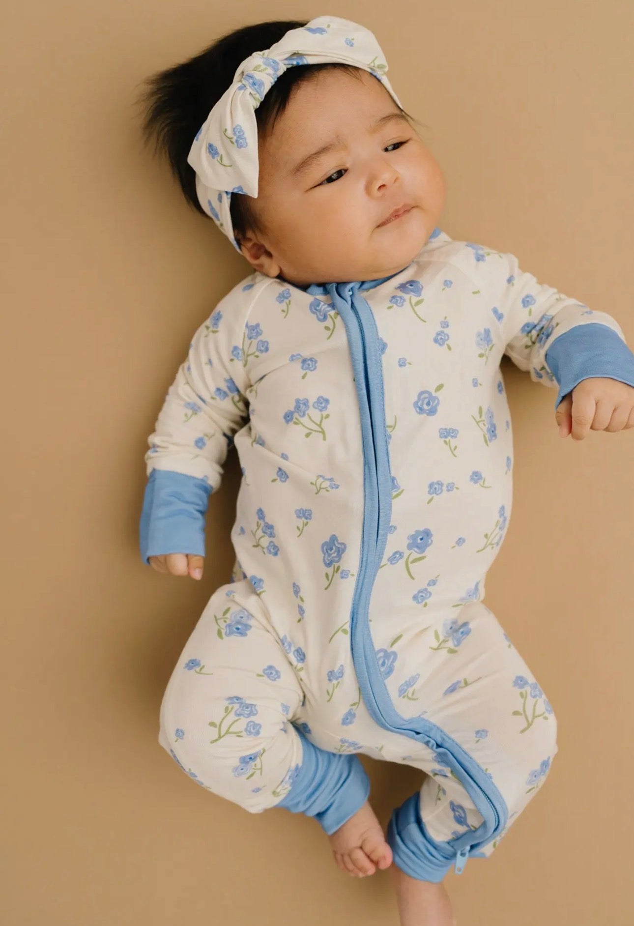 Blue Blooms Bamboo Double Zipper