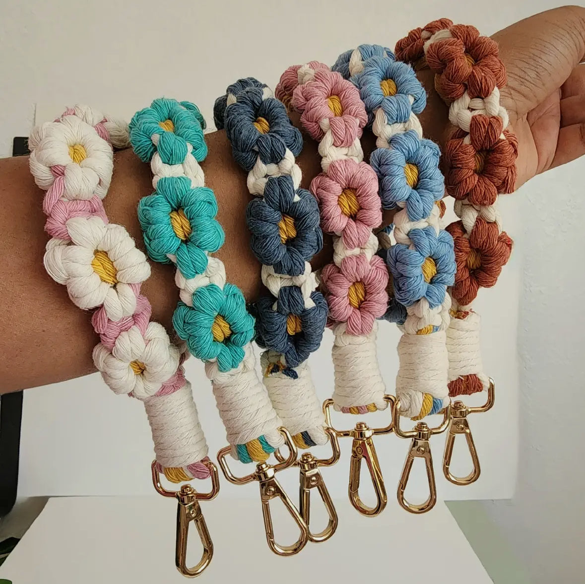 Macrame Daisy Keychain